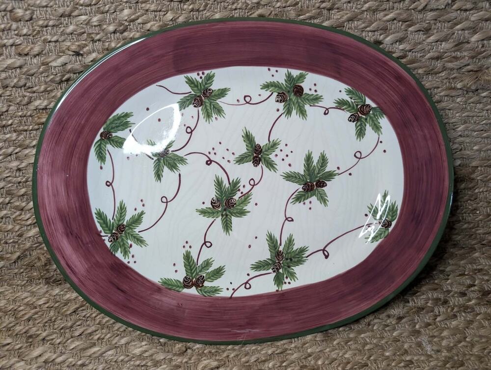 Foreside Evergreen Holly Design Christmas Ceramic Serving Platter Holiday 18.5"
